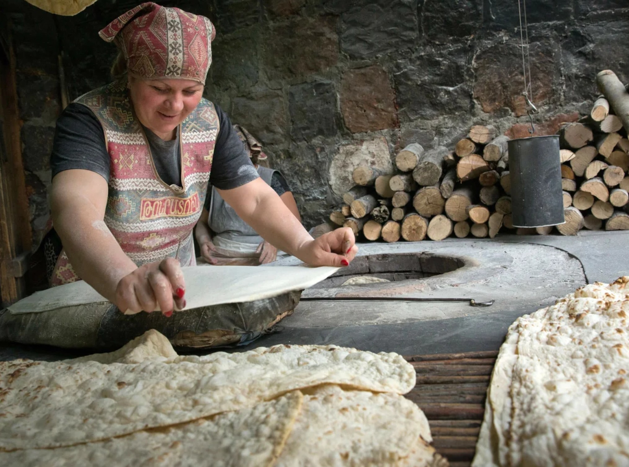 Армянский лаваш из тандыра Армянский лаваш из тандыра