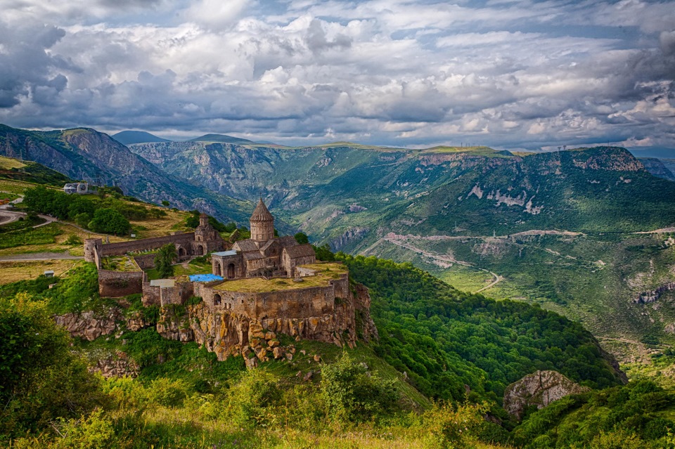 Татевский монастырь Татевский монастырь