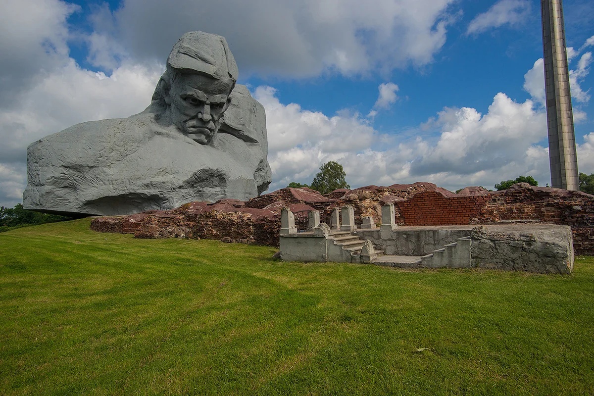 Брестская крепость Брестская крепость
