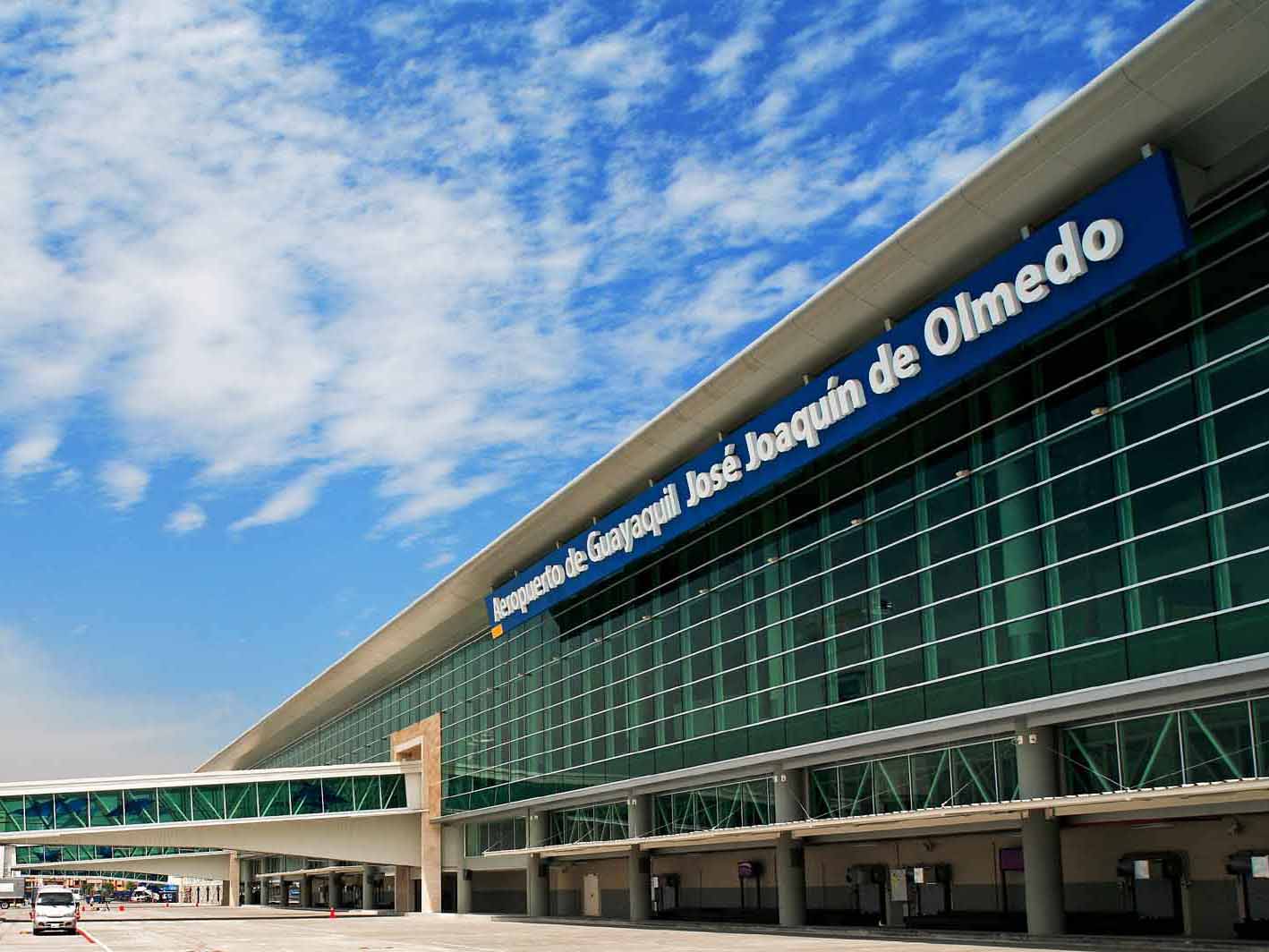 guayaquils international airport 01
