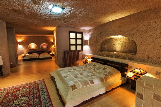 Lale Kandovan Lale Kandovan