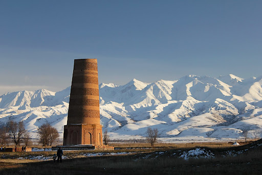 Башня Бурана, Киргизия Башня Бурана, Киргизия