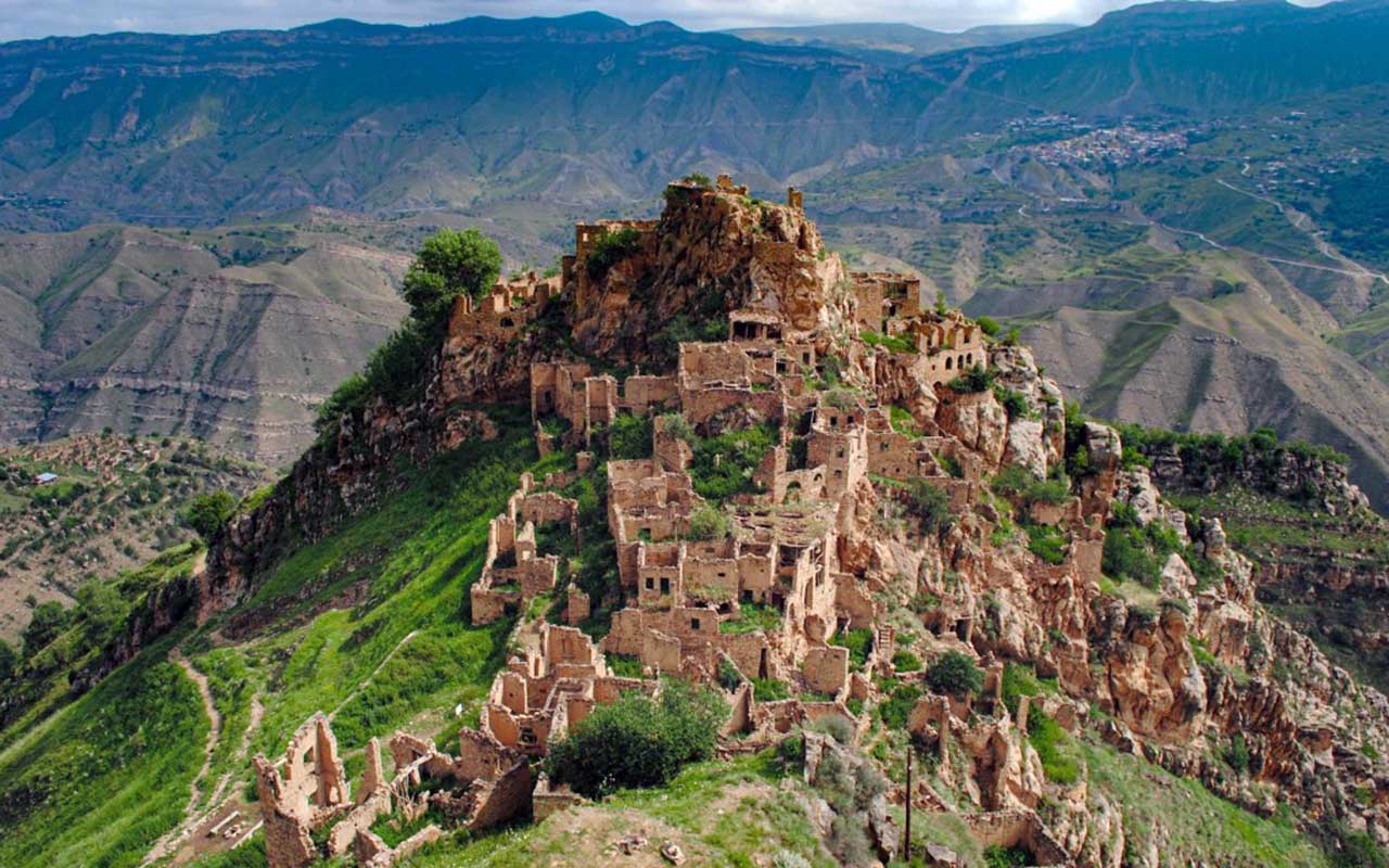 Село призрак Гамсутль Село призрак Гамсутль