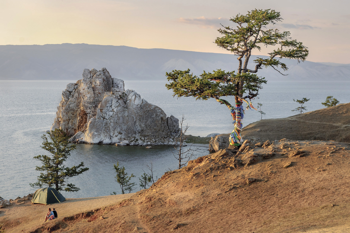 Скала Шаманка Скала Шаманка