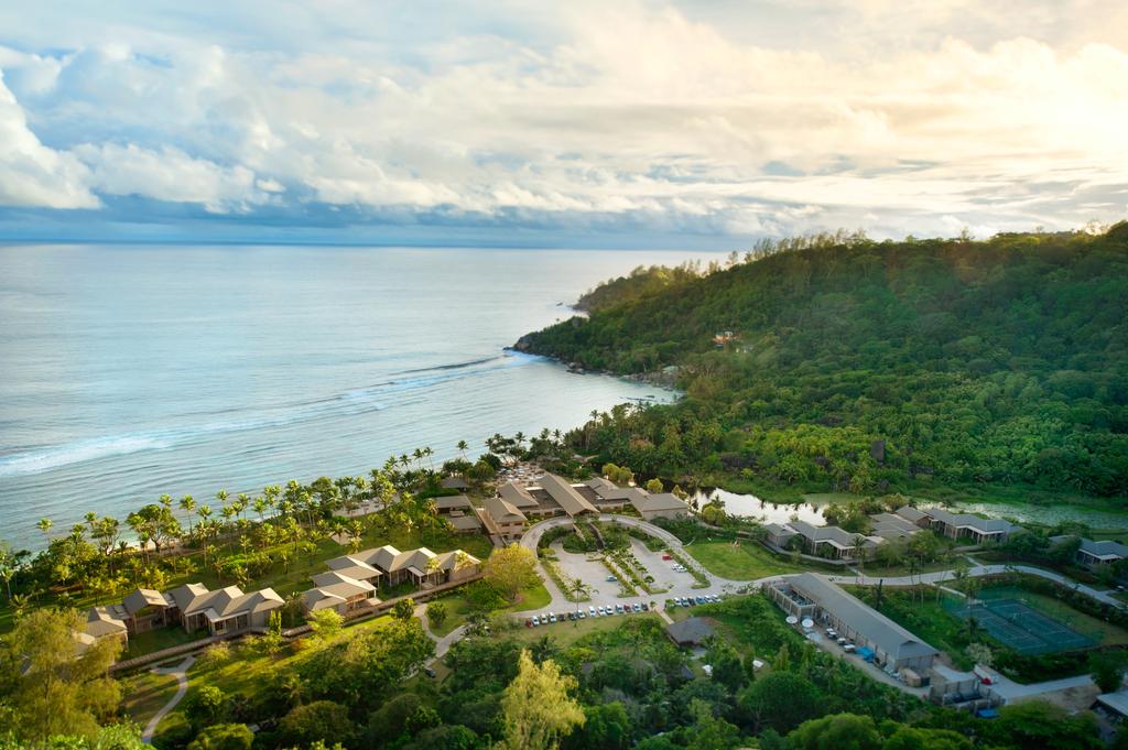 Kempinski Seychelles Resort 5* Kempinski Seychelles Resort 5*