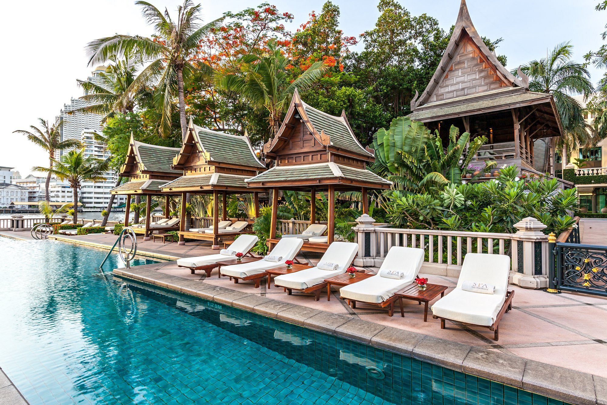 The Peninsula Bangkok 5* The Peninsula Bangkok 5*